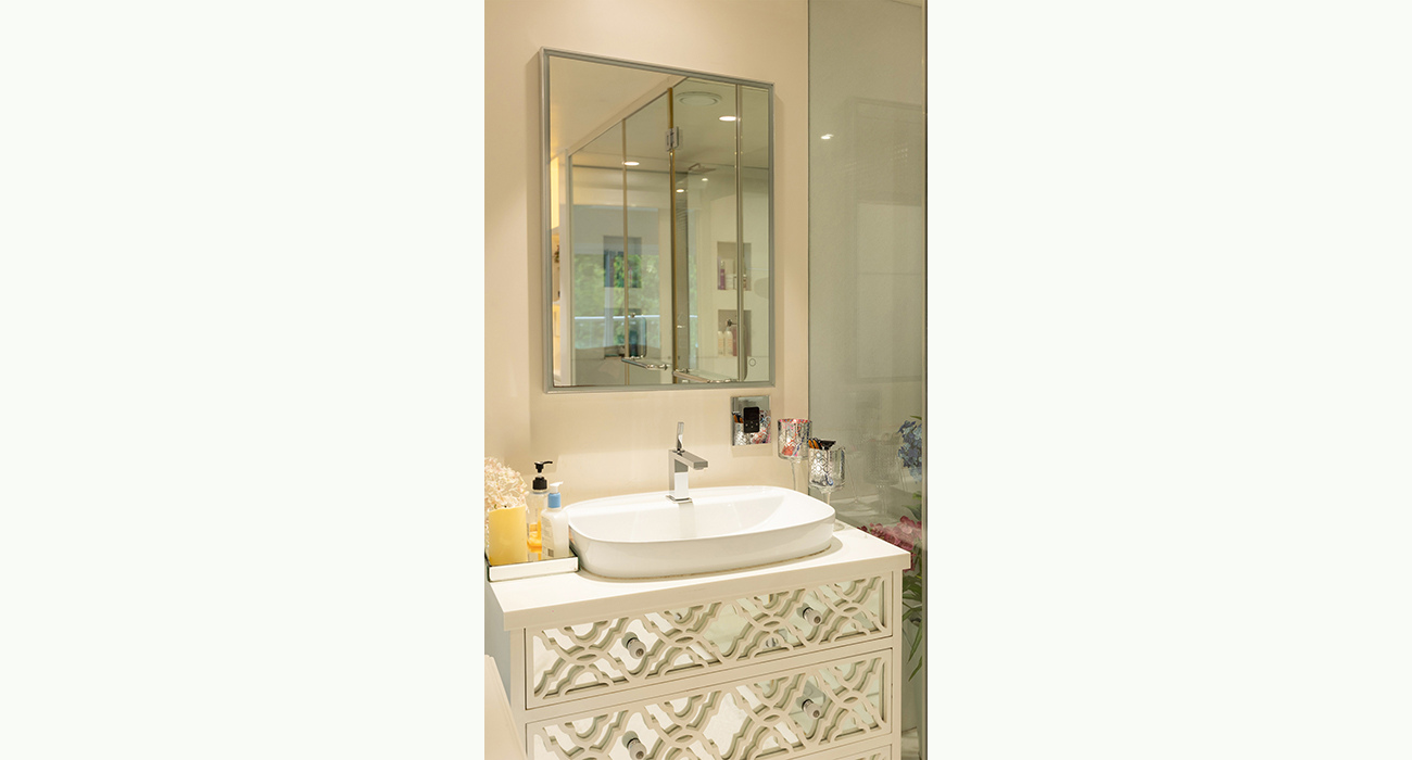 Emirates-Hills WashRoom Interior